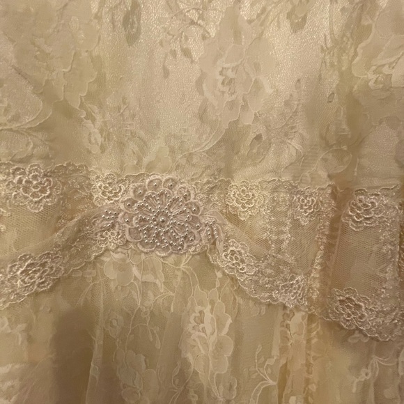 1930’s  Lace Wedding-dress, Downton Abby Style - Picture 5 of 16